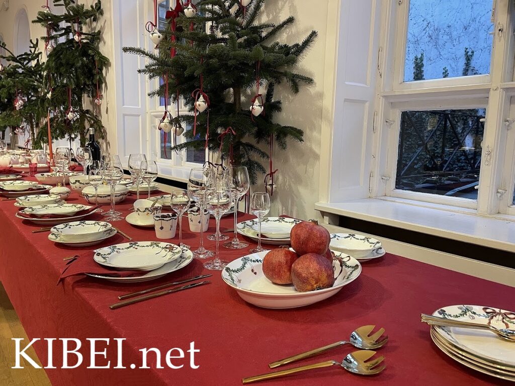  Grafton Noel ロイヤルグラフトン　クリスマス　大皿 Grafton Noel ロイヤルグラフトン クリスマス 大皿 Grafton Noel